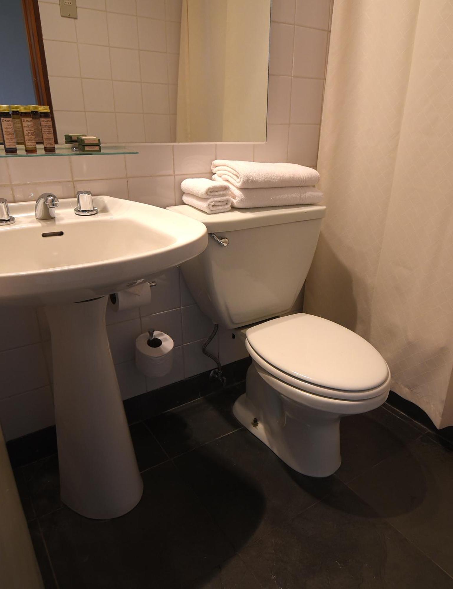 Hotel Naguilan Valdivia Δωμάτιο φωτογραφία